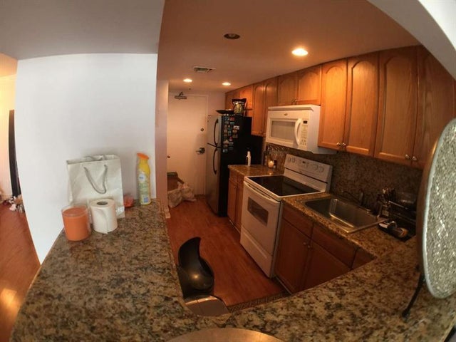 3 of 19 - 1000 West Ave 1005, Miami Beach, FL
