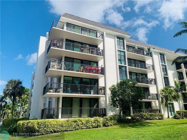 5 of 20 - 1101 River Reach Dr 215, Fort Lauderdale, FL