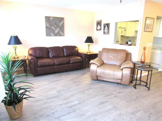 1 of 72 - 364 Markham Q 364, Deerfield Beach, FL