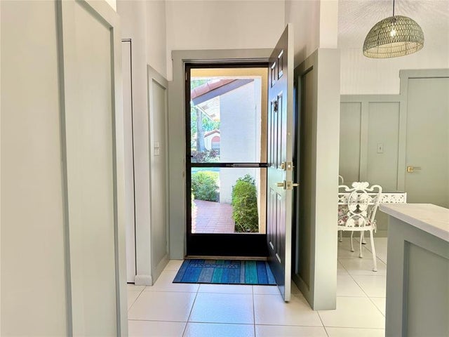 4 of 51 - 5869 Sunswept Ln B, Boynton Beach, FL