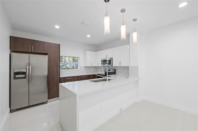 5 of 30 - 324 Sw 14th Ct 324, Fort Lauderdale, FL