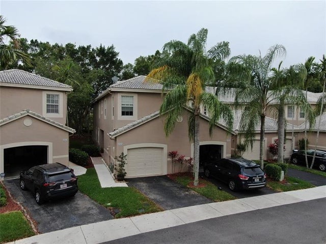 1 of 13 - 1978 Madeira Dr 1978, Weston, FL