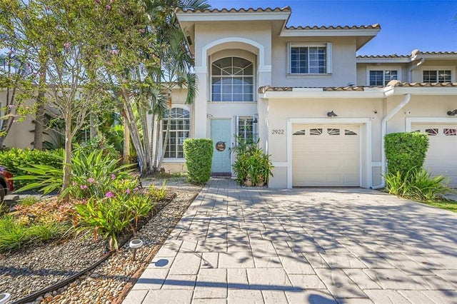 1 of 45 - 2922 Port Royale Ln, Fort Lauderdale, FL