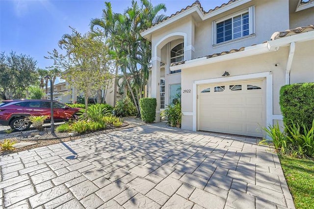 3 of 45 - 2922 Port Royale Ln, Fort Lauderdale, FL