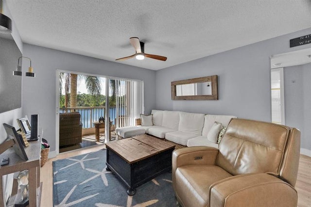 1 of 30 - 3688 Nw Mediterranean Ln 208, Jensen Beach, FL