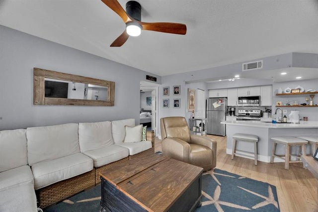 3 of 30 - 3688 Nw Mediterranean Ln 208, Jensen Beach, FL