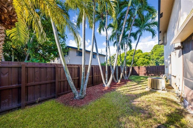 3 of 30 - 2124 Ne 9th Ave 2124, Wilton Manors, FL