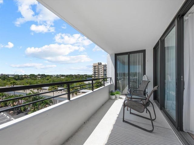 1 of 32 - 3589 S Ocean Boulevard 507, South Palm Beach, FL