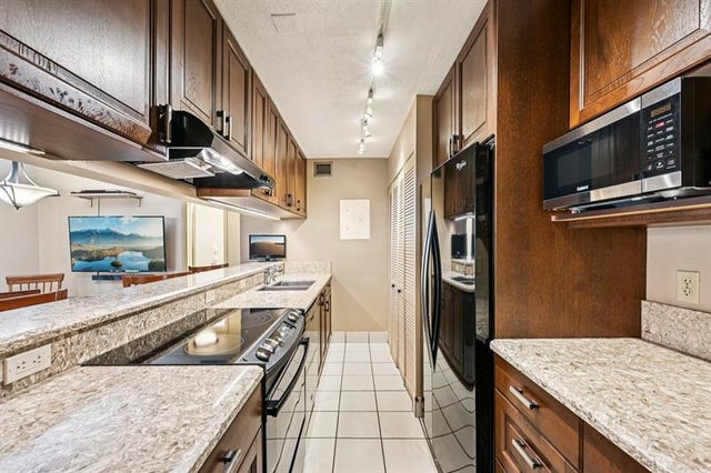 4 of 36 - 5226 Ne 6th Ave H33, Fort Lauderdale, FL