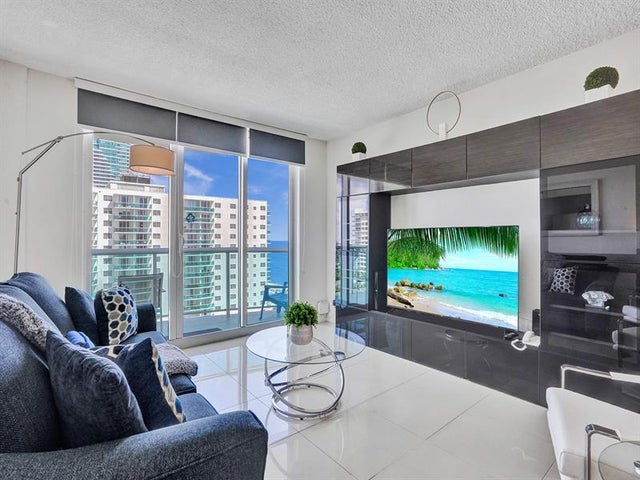 1 of 33 - 3901 S Ocean Dr 12b, Hollywood, FL