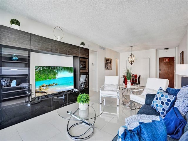 2 of 33 - 3901 S Ocean Dr 12b, Hollywood, FL