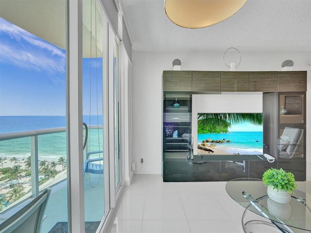 4 of 33 - 3901 S Ocean Dr 12b, Hollywood, FL
