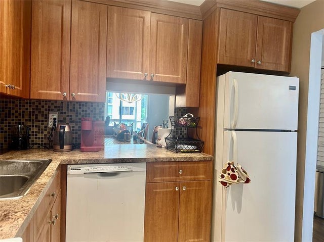 5 of 27 - 5985 Del Lago Cir 223, Sunrise, FL