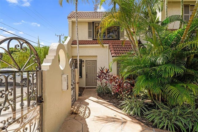 1415 Miami Rd H, Fort Lauderdale