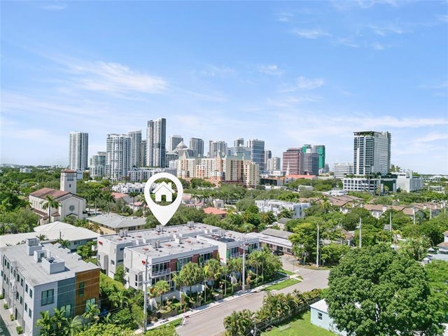 1 of 45 - 900 Ne 4th St B3, Fort Lauderdale, FL