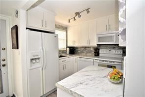 1 of 60 - 2801 N Pine Island Rd 208, Sunrise, FL