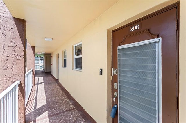 3 of 60 - 2801 N Pine Island Rd 208, Sunrise, FL