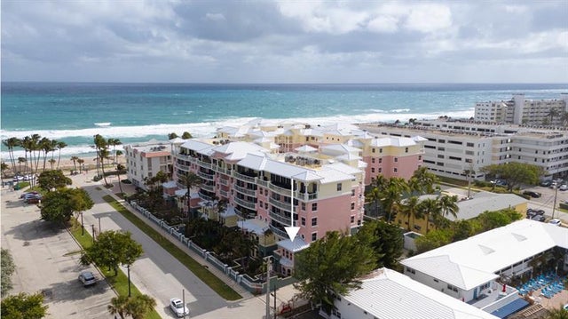 3 of 20 - 2051 Se 3rd St Th8, Deerfield Beach, FL