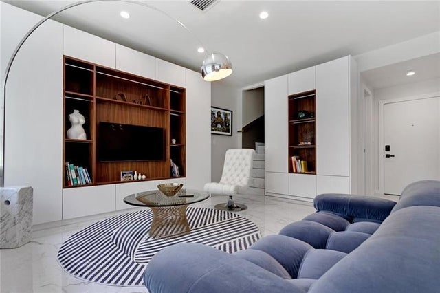 3 of 42 - 1460 Ocean Dr 506 (406), Miami Beach, FL
