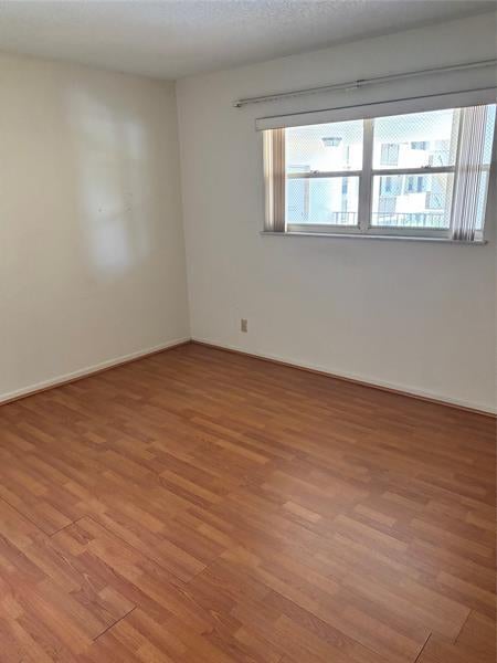 4 of 20 - 3905 N Nob Hill Rd 205, Sunrise, FL