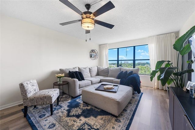 4 of 20 - 2314 S Cypress Bend Dr 713, Pompano Beach, FL