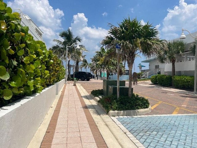 3 of 7 - 311 Liberty St 18, Hollywood, FL