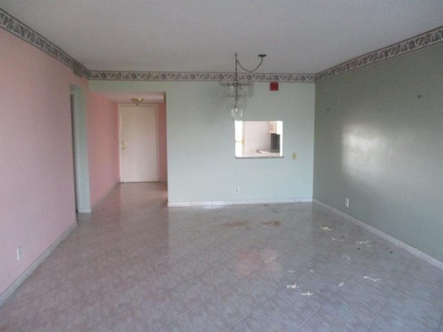 5 of 14 - 1401 Ne Miami Gardens Dr 488, Miami, FL