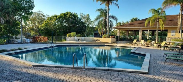 5 of 28 - 3500 Twin Lakes Terrace 202, Fort Pierce, FL
