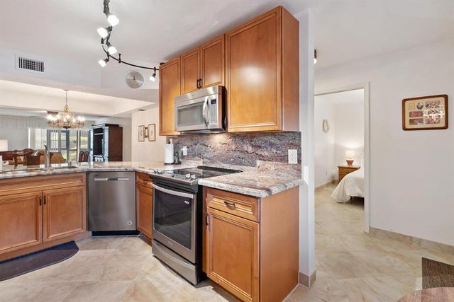 3 of 41 - 23385 Barwood Ln 102, Boca Raton, FL