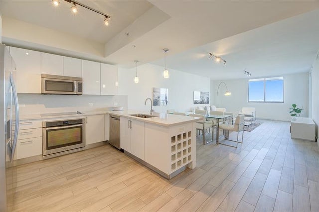 4 of 37 - 999 Sw 1st Ave 2913, Miami, FL