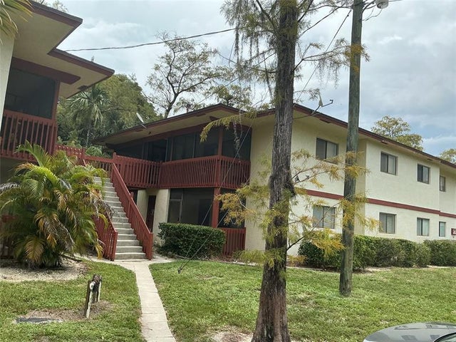 1 of 10 - 2078 Nw 43rd Ter 1, Lauderhill, FL