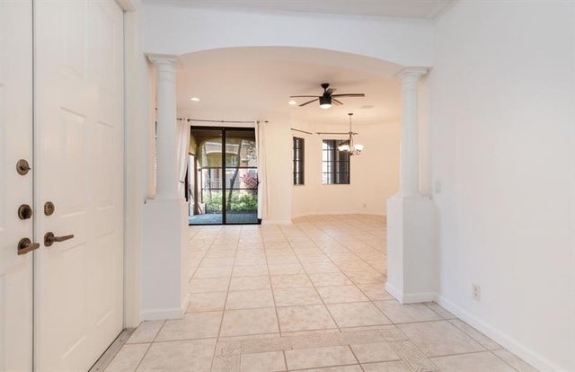 5 of 32 - 2620 Center Court Dr 1-27, Weston, FL