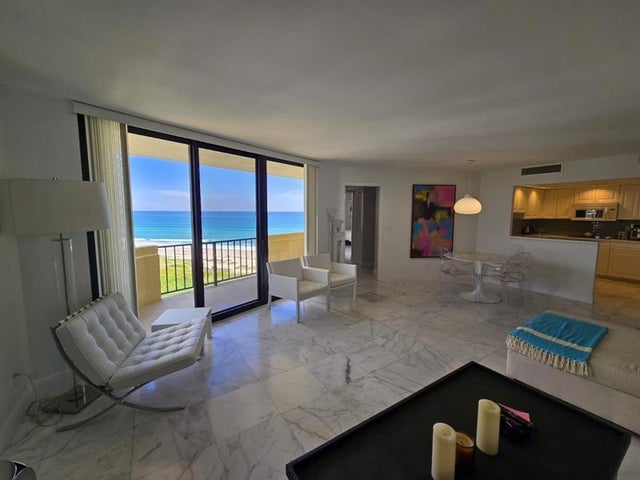 2800 Ne Ocean Drive B 15c, Singer Island