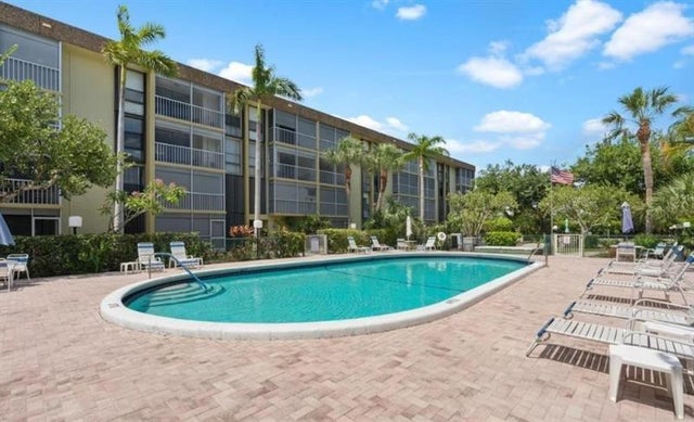 4 of 15 - 367 S Federal Hwy C321, Deerfield Beach, FL