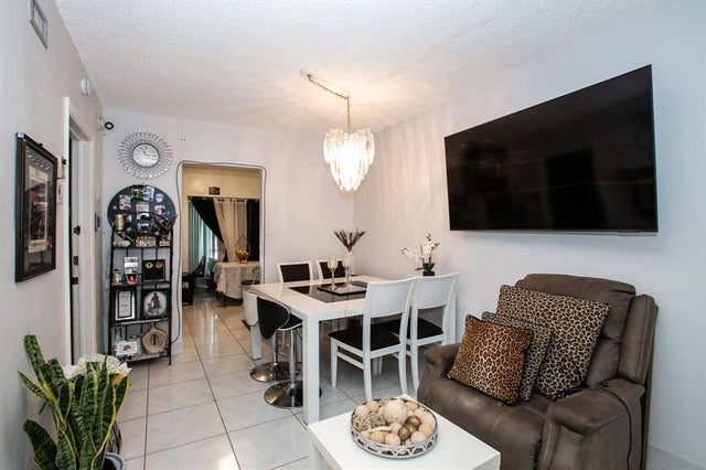 3 of 12 - 601 Nw 77 205, Margate, FL