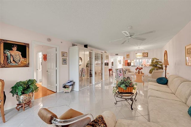 2 of 44 - 2541 N Nob Hill Rd 206, Sunrise, FL