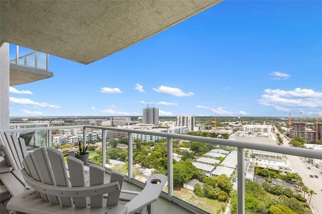 4 of 28 - 315 Ne 3rd Ave 1808, Fort Lauderdale, FL