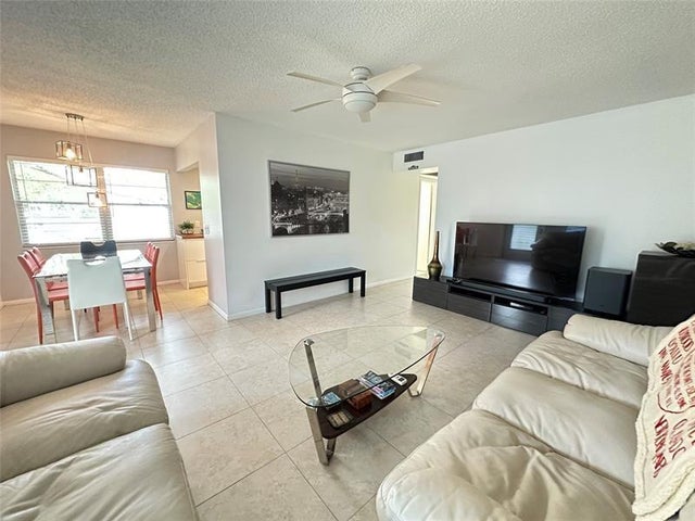 5 of 60 - 53 Tilford C 53, Deerfield Beach, FL