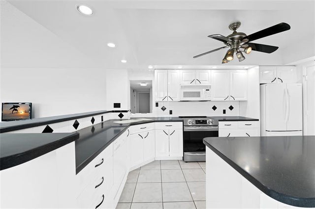 5 of 40 - 3850 Galt Ocean Dr 407, Fort Lauderdale, FL