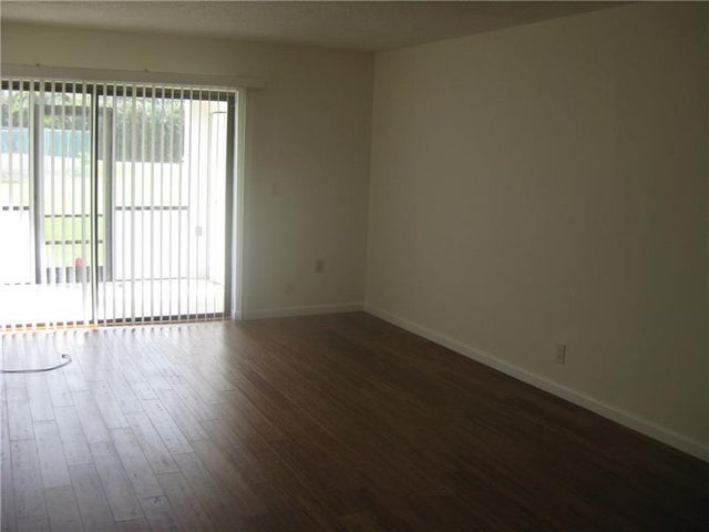 5 of 15 - 9233 Sw 8th St 103, Boca Raton, FL