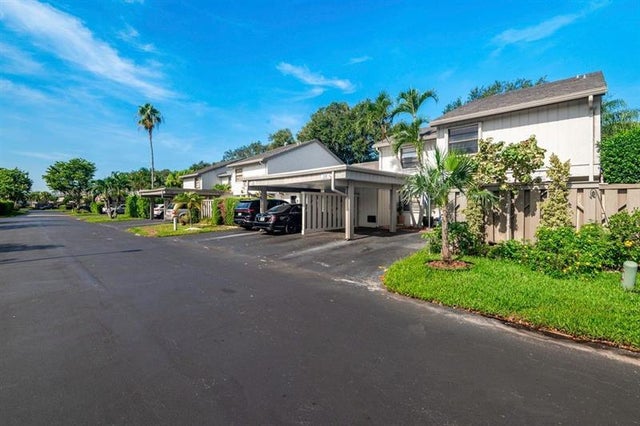 2 of 32 - 331 Deercreek Wildwood Ci S Wildwood Circle 331, Deerfield Beach, FL