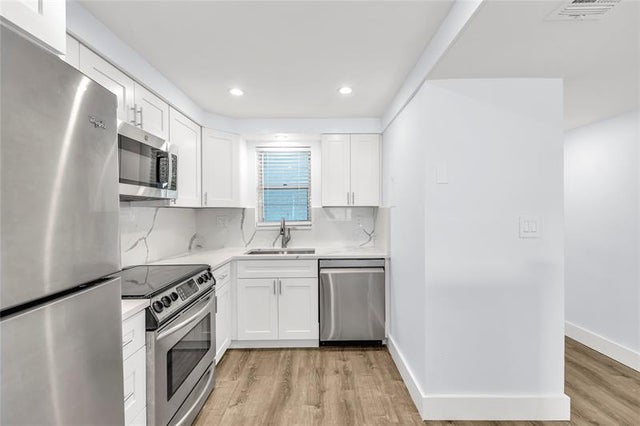 3 of 21 - 3100 W Rolling Hills Cir 109, Davie, FL