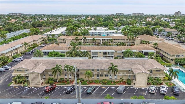 1 of 30 - 2111 Ne 42nd Ct 201w, Lighthouse Point, FL