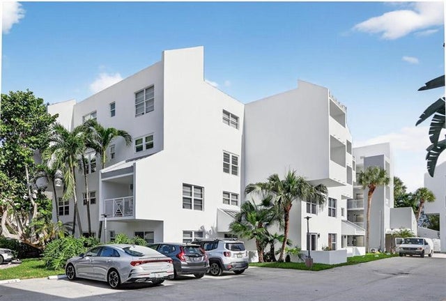 2 of 30 - 2860 Ne 14th Street Cswy 405 D, Pompano Beach, FL