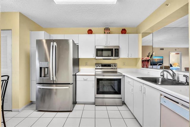 4 of 73 - 9560 Weldon Cir J413, Fort Lauderdale, FL