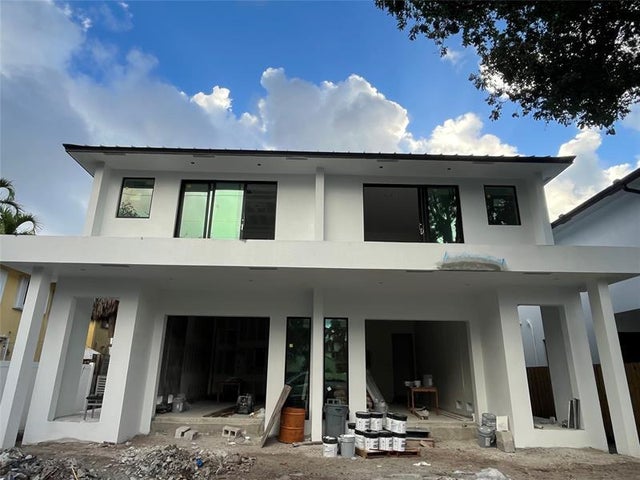 2 of 27 - 604 Sw 7th Ave, Fort Lauderdale, FL