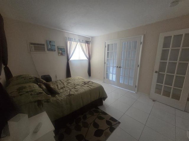 3 of 29 - 15610 Ne 6th Ave 29c, Miami, FL