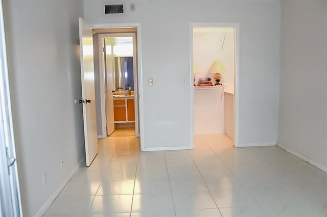 4 of 19 - 2035 Ventnor H 2035, Deerfield Beach, FL