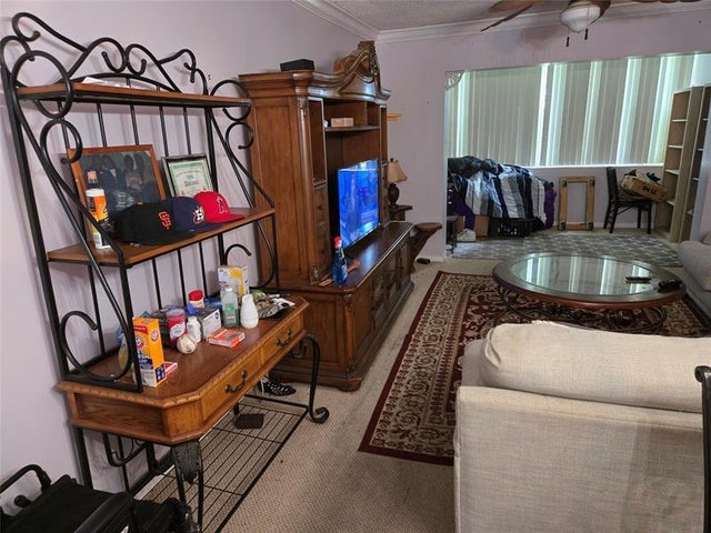 2 of 5 - 3080 Holiday Springs Blvd 209, Margate, FL