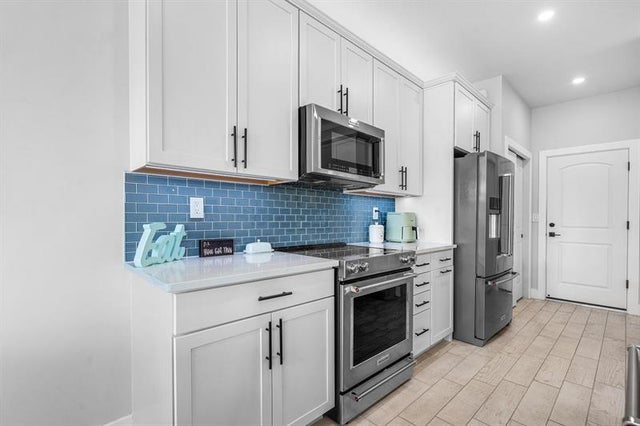 5 of 37 - 2238 Appleton Cir, Oakland Park, FL